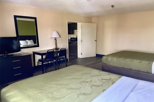 Suburban Studios image 12