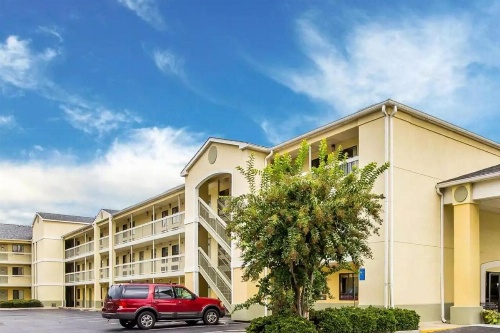 Suburban Studios image 19