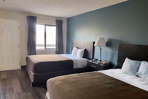 Suburban Studios image 28