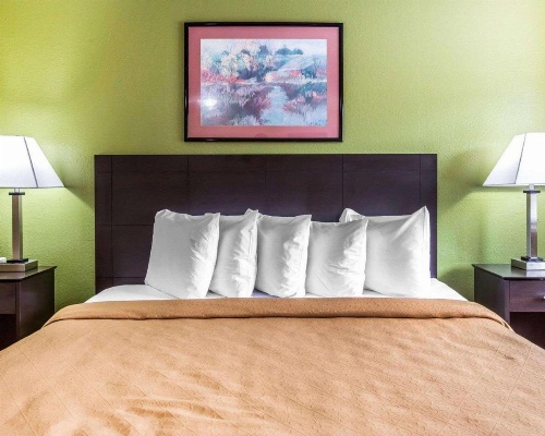 Suburban Studios image 5